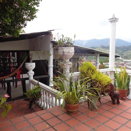 Hostal Loco Locombia San Augustin Bagian luar foto