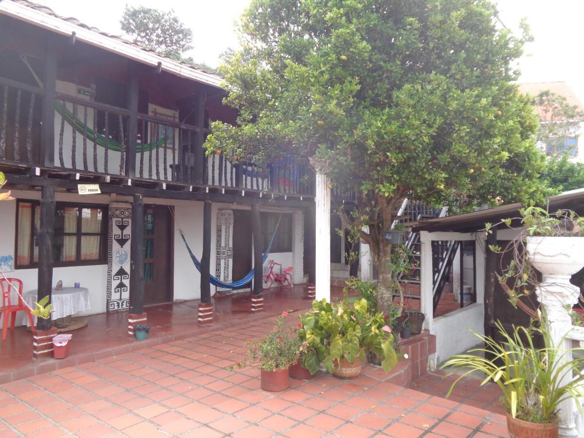 Hostal Loco Locombia San Augustin Bagian luar foto