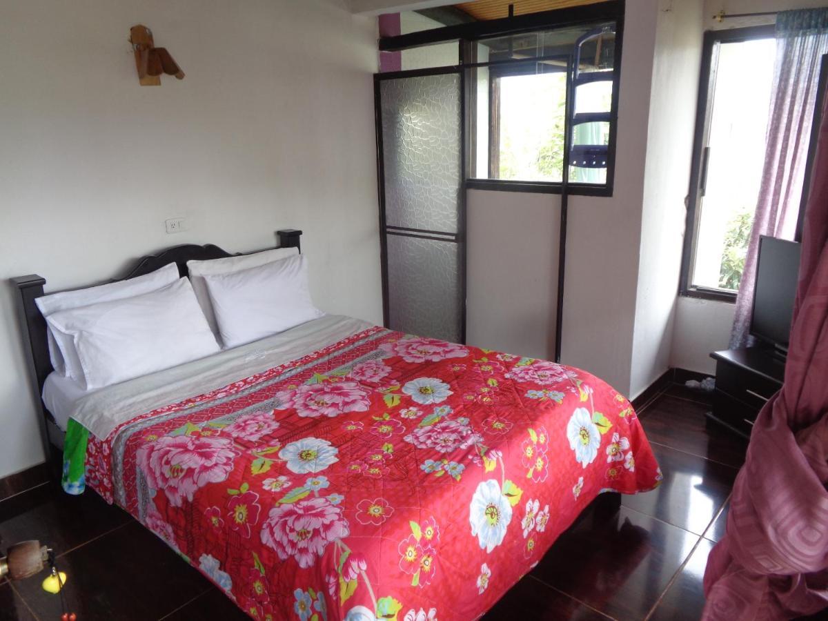 Hostal Loco Locombia San Augustin Bagian luar foto